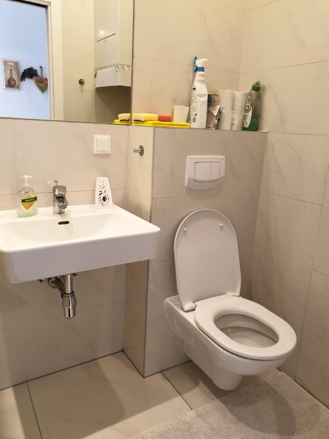 וינה Deluxe Apartment 5P Mm A מראה חיצוני תמונה