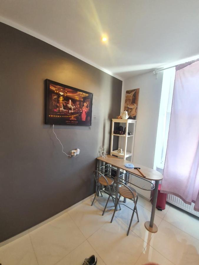 וינה Deluxe Apartment 5P Mm A מראה חיצוני תמונה