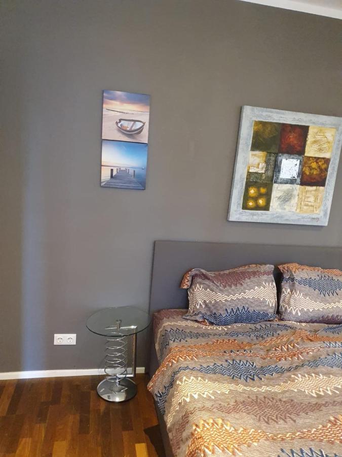 וינה Deluxe Apartment 5P Mm A מראה חיצוני תמונה